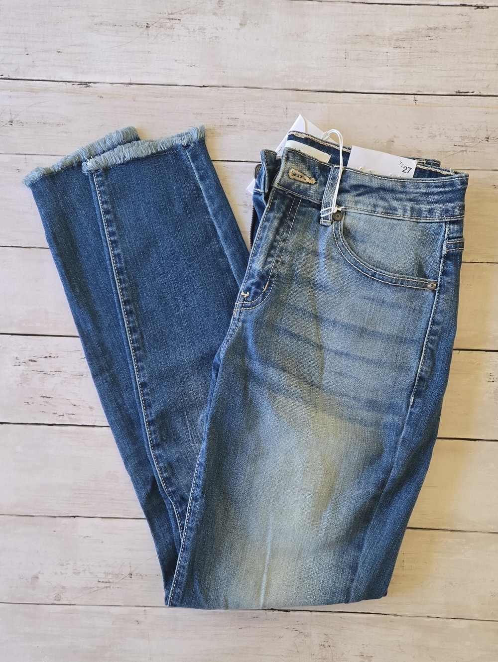 KanCan Cassandra Mid Rise Super Skinny Jeans Blue Waist 27 NWT